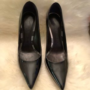 Burberry Patent Leather Pointed Toe Heels